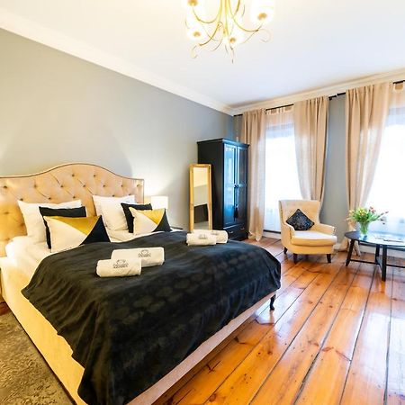 Apartamenty Pod Zegarem Mikołajki Екстериор снимка