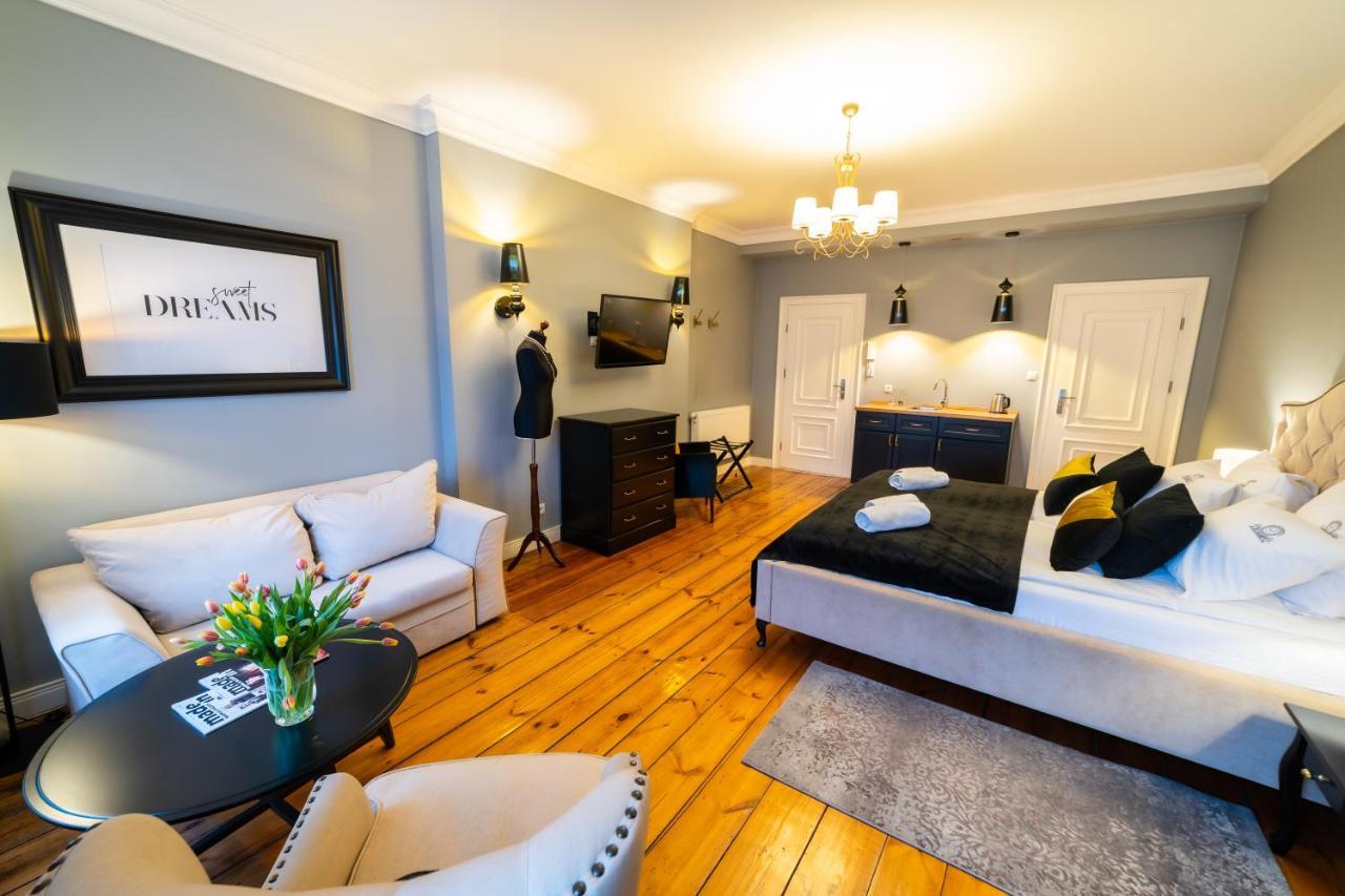 Apartamenty Pod Zegarem Mikołajki Екстериор снимка